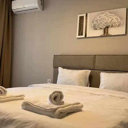 Апартаменти Modern & Spacious Two-bedroom