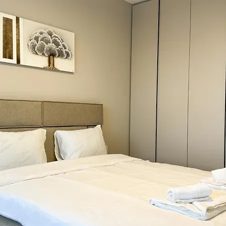 Apartment Modern & Spacious Two-bedroom Plovdiv