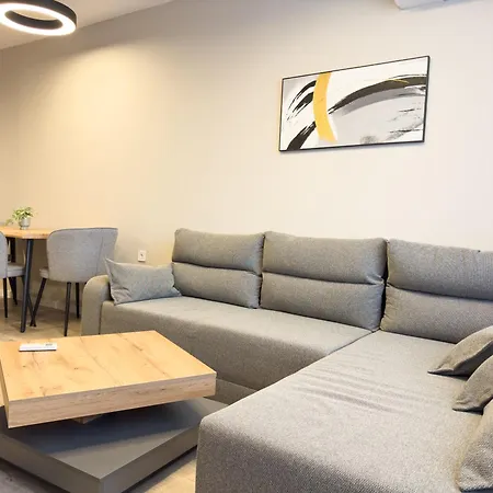 Apartment Modern & Spacious Two-bedroom Plovdiv